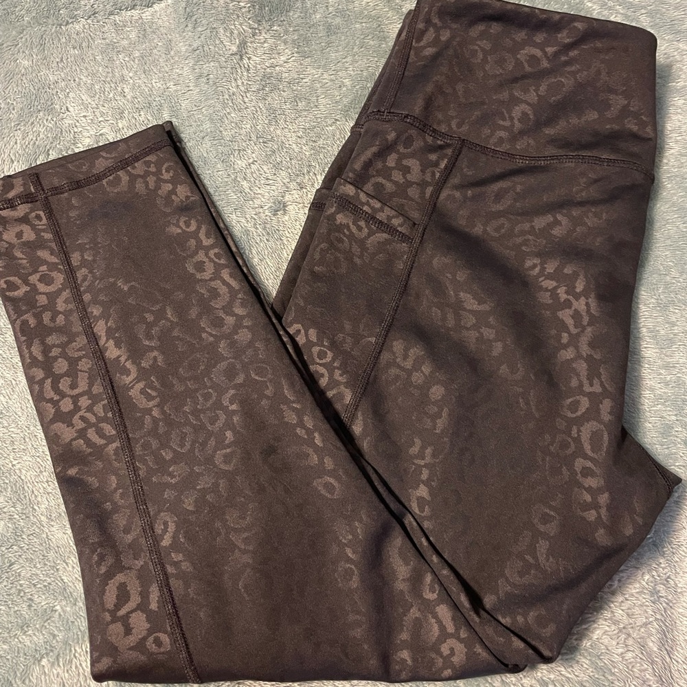 CVG Black Leopard Leggings sM Capris
